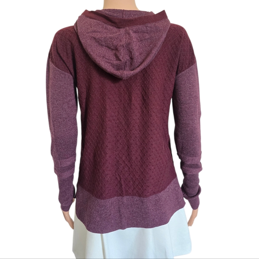 SMARTWOOL WOMEN'S SHADOW PINE HOODIE SWEATER Black Cherry Heather - Picture 5 of 10